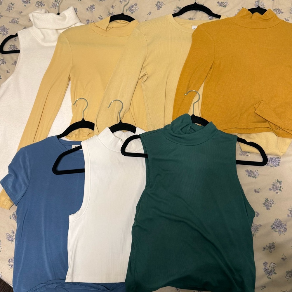 ARITIZIA SHIRT BUNDLE